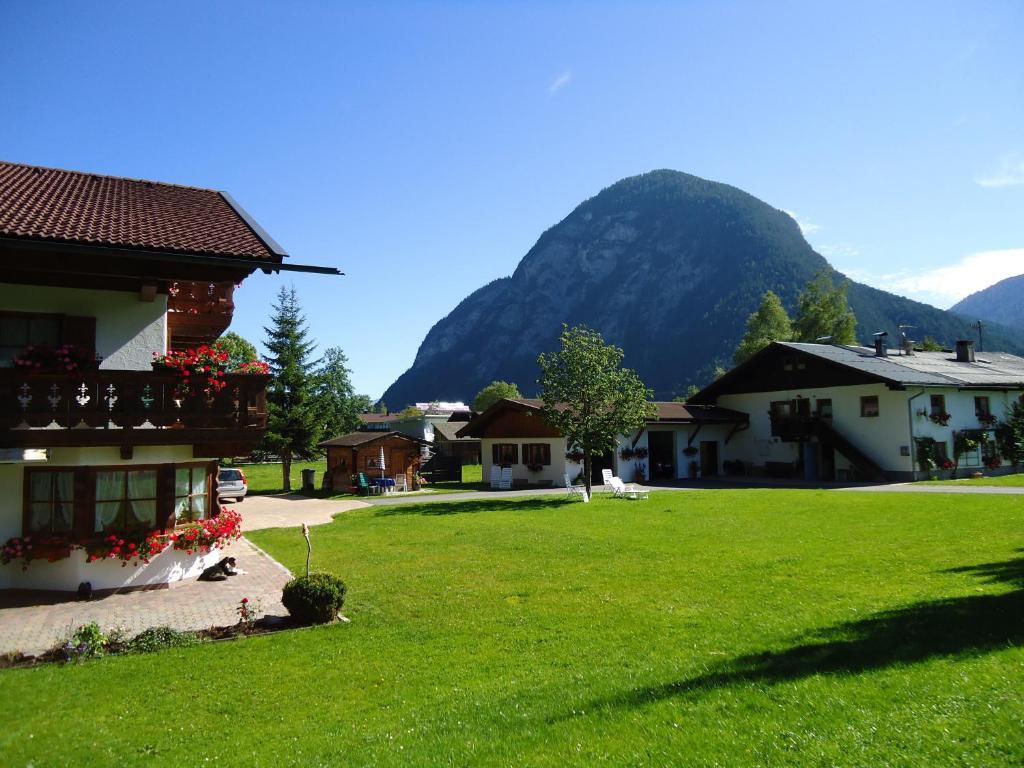 Landhaus Manuela & Haus Michael Leutasch Exterior foto